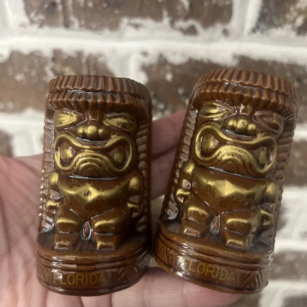 Vintage Brown Glaze Red Clay Tiki Salt & Pepper Shaker Set “Florida” 3.25” Japan